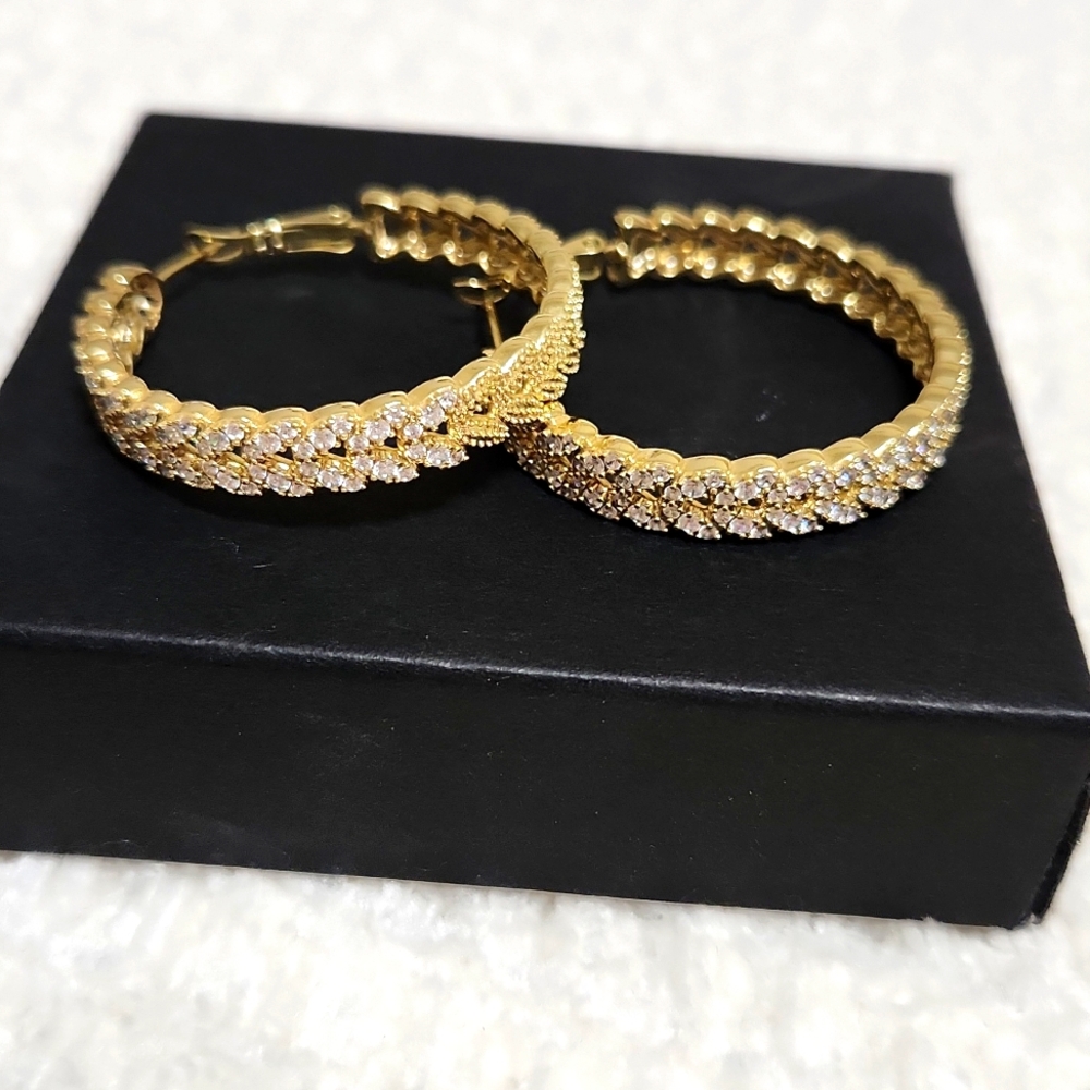 Hoop Earings